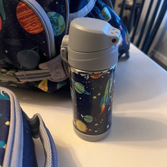 Pottery Barn Navy Solar System Large Backpack, Lunchbox, Pouch, & Bottle Bundle - Picture 4 of 16